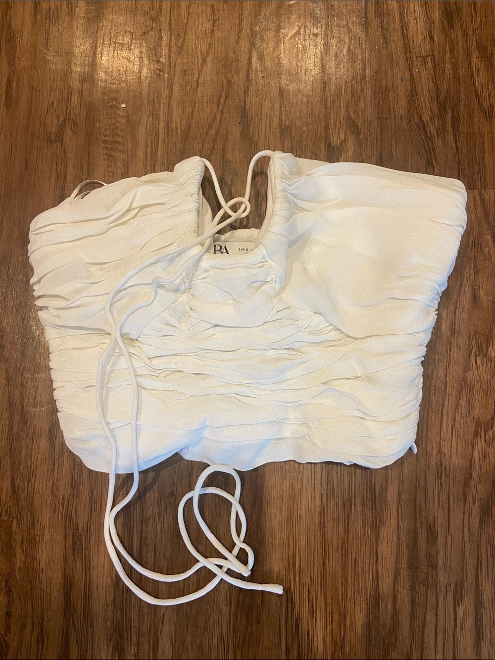 Zara White Ruched Crop Top size small